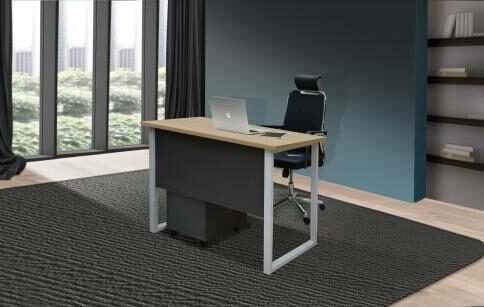 مكتب وسط لون بيج عرض 1.4 متر  * ارتفاع 75 سم * عمق 60 سم