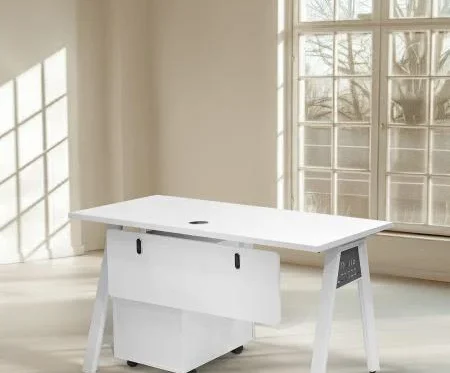 مكتب صغير لون ابيض عرض 1 متر  * ارتفاع 75 سم * عمق 60 سم